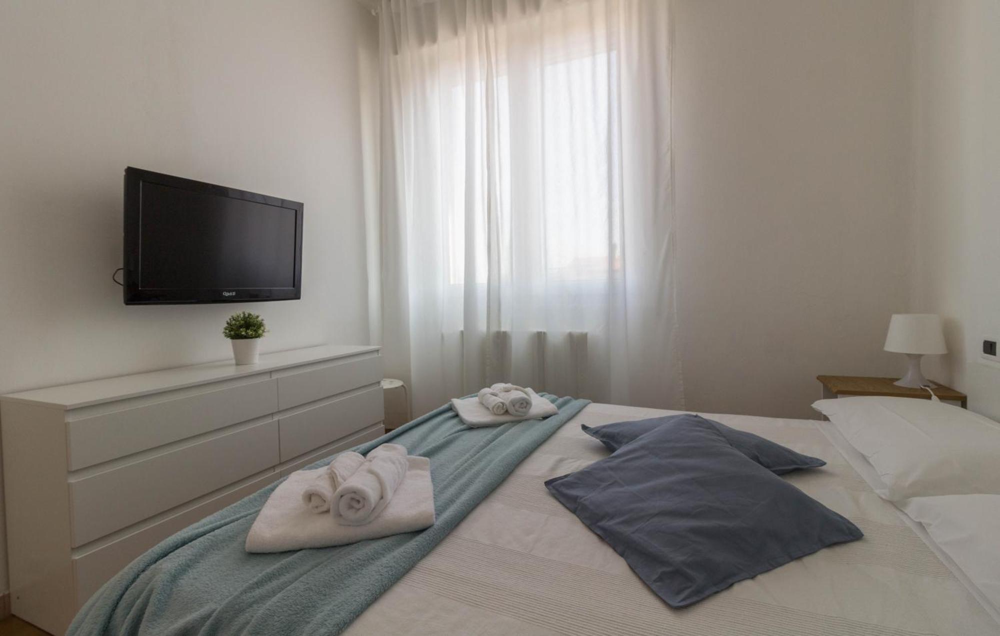 Al Zupgal Apartment Ферара Екстериор снимка